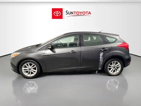Used 2017 Ford Focus SE image 7