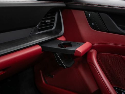 Certified 2022 Porsche 911 Targa 4 GTS AWD/4WD image 34