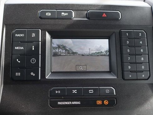 Used 2022 Ford F550 2WD Crew Cab Super Duty w/ Power Equipment Group image 34