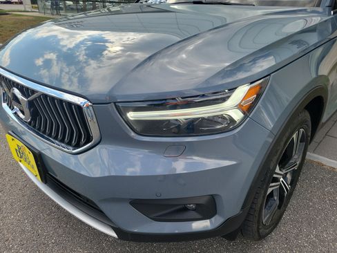 Used 2022 Volvo XC40 T5 Inscription w/ Climate Package AWD/4WD image 14