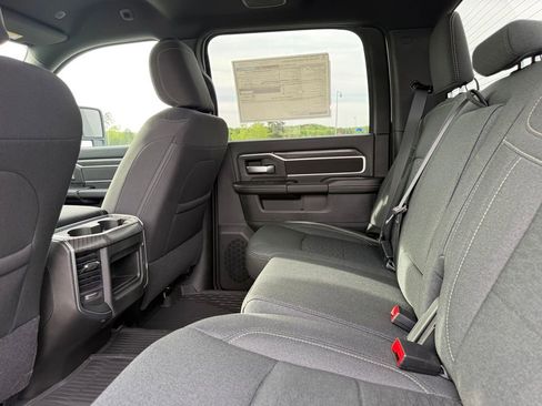 New 2026 RAM 2500 Big Horn AWD/4WD image 26