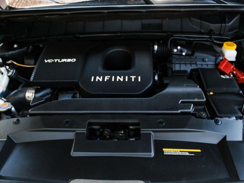 Used 2025 INFINITI QX60 Luxe AWD/4WD image 32