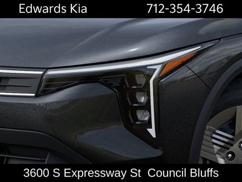 New 2026 Kia K4 FWD image 12