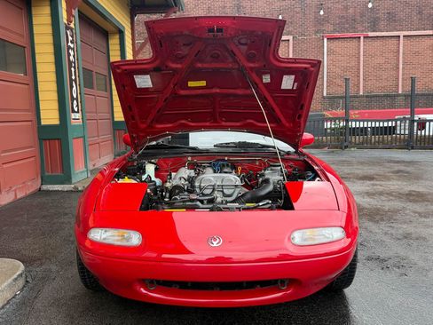Used 1990 MAZDA MX-5 Miata RWD image 38