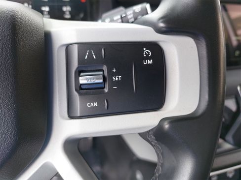 Used 2023 Land Rover Defender 110 X-Dynamic SE image 20