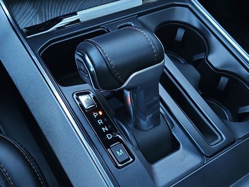 Used 2022 Ford F150 Platinum w/ Equipment Group 701A High image 17