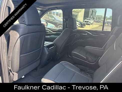 Certified 2023 Cadillac Escalade ESV Premium Luxury AWD/4WD image 11