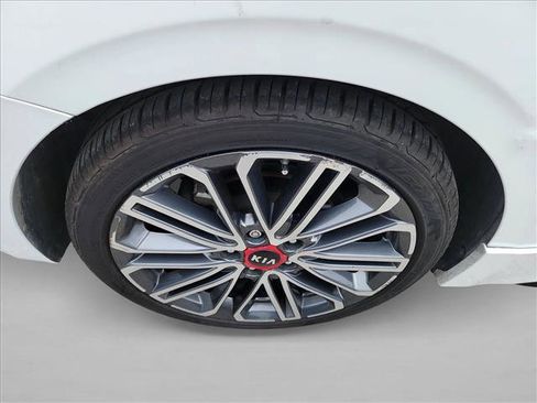 Used 2021 Kia Forte GT w/ GT2 Package FWD image 11