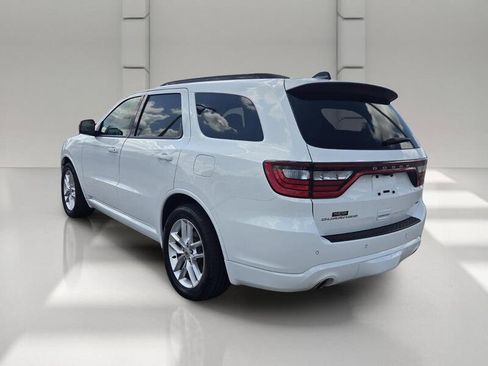 Certified 2024 Dodge Durango GT RWD image 3
