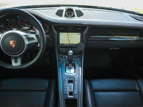 Used 2015 Porsche 911 Turbo S AWD/4WD image 10