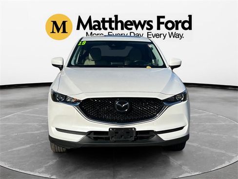Used 2019 MAZDA CX-5 Touring image 8