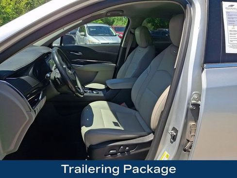 Used 2021 Cadillac XT4 Luxury w/ Trailering Package AWD/4WD image 2