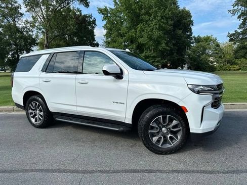 Used 2023 Chevrolet Tahoe LT AWD/4WD image 2