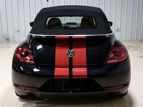 Used 2013 Volkswagen Beetle 2.0T FWD image 6