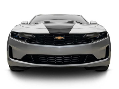 Used 2019 Chevrolet Camaro LT RWD image 3