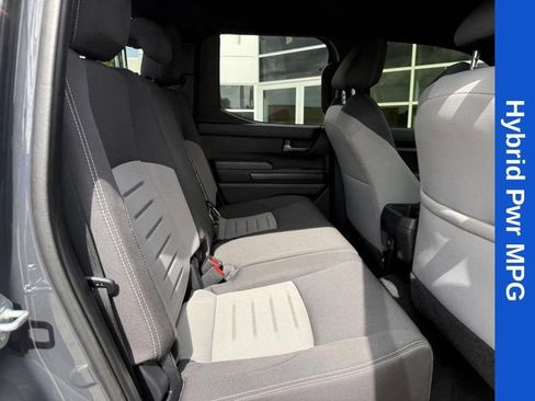 Used 2024 Toyota Tacoma TRD Sport AWD/4WD image 12