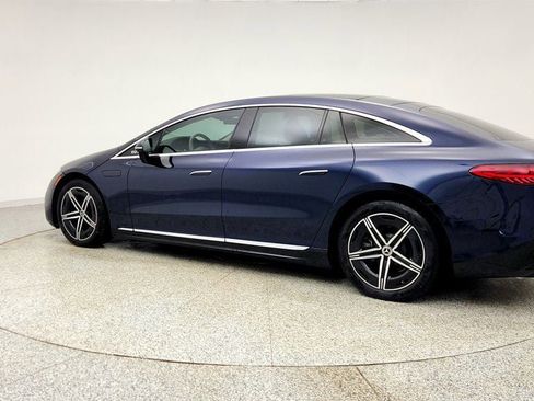 Used 2023 Mercedes-Benz EQS 580 4MATIC Sedan image 7