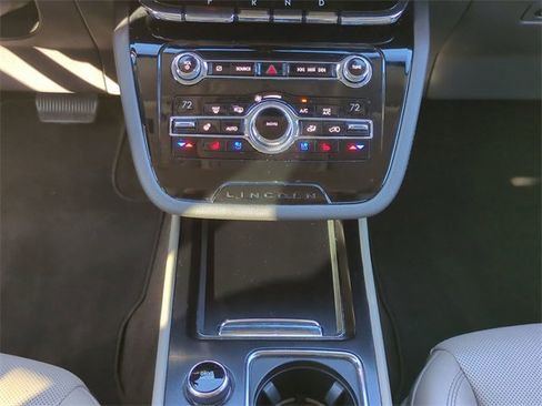 Used 2020 Lincoln Corsair Standard w/ Equipment Group 101A image 17