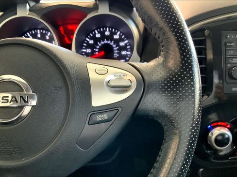 Used 2013 Nissan Juke SV FWD image 24