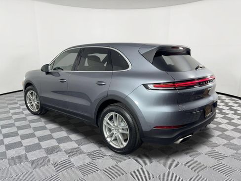 Used 2026 Porsche Cayenne AWD/4WD image 3