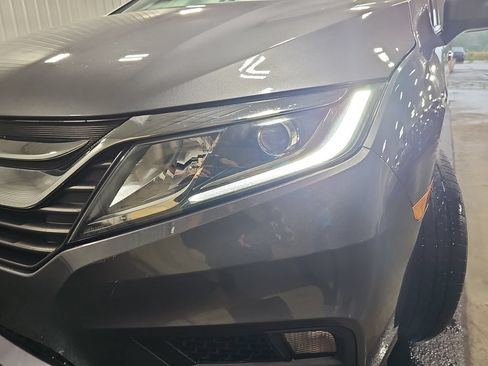 Used 2018 Honda Odyssey EX-L image 32