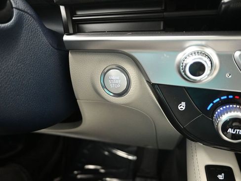 New 2025 Kia Telluride EX w/ EX Captain's Chair Package image 23