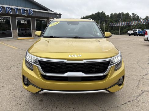 Used 2023 Kia Seltos SX w/ SX Sunroof Package image 8