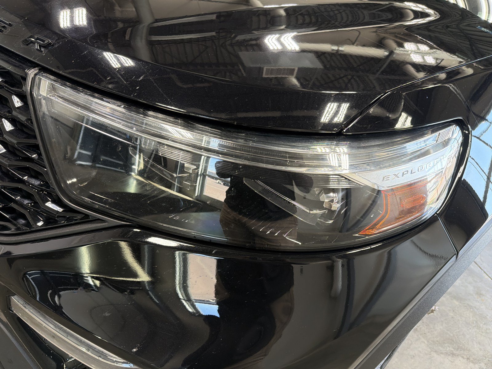 Used 2020 Ford Explorer ST AWD/4WD image 10