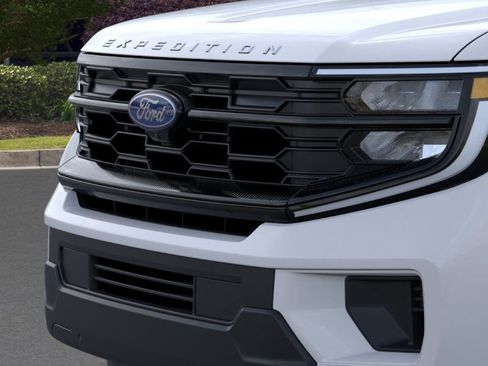 New 2026 Ford Expedition Active image 40