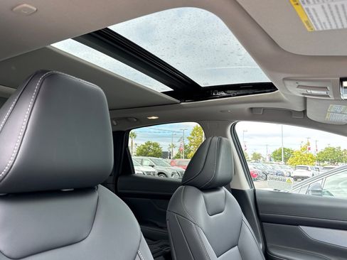 New 2025 Nissan Murano SL image 14