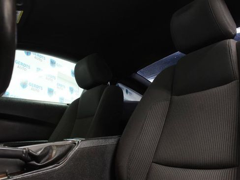 Used 2013 Ford Mustang Coupe image 15