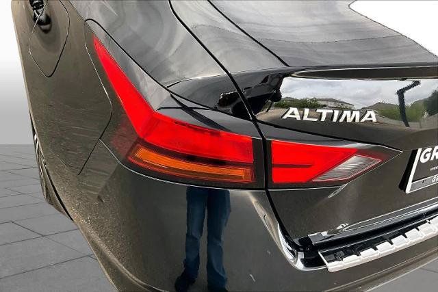 Certified 2021 Nissan Altima 2.5 SR FWD image 28