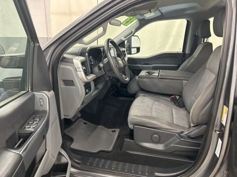 Used 2023 Ford F250 XL w/ STX Appearance Package AWD/4WD image 10