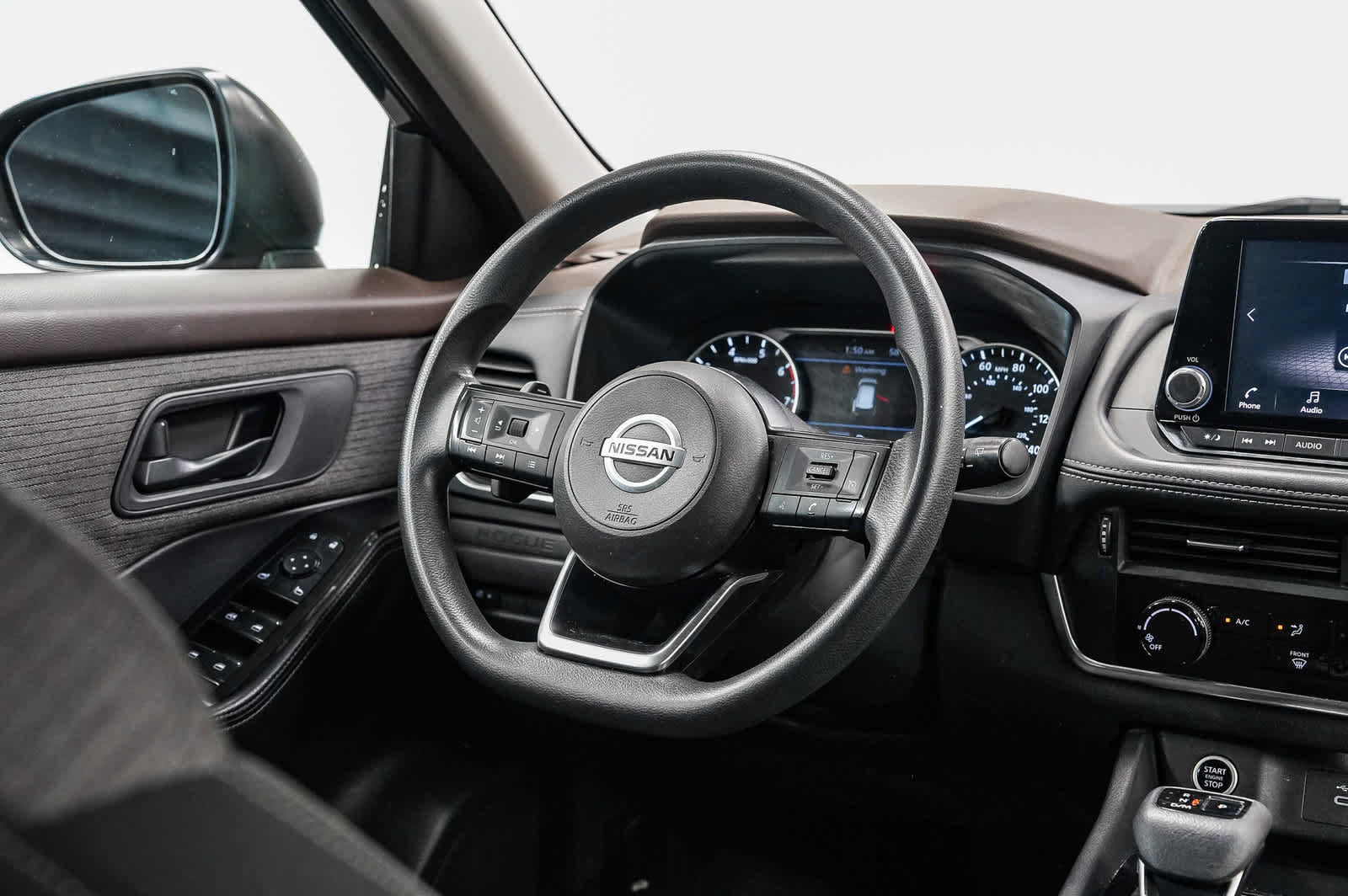 Used 2021 Nissan Rogue S FWD image 15