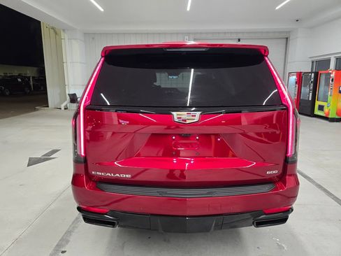 Used 2024 Cadillac Escalade Sport w/ Touring Package AWD/4WD image 5