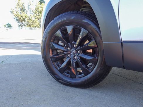 Used 2025 MAZDA CX-50 AWD 2.5 S w/ Preferred Package image 8