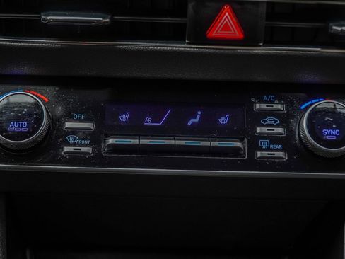 Used 2023 Hyundai Sonata SEL w/ Convenience Package FWD image 21