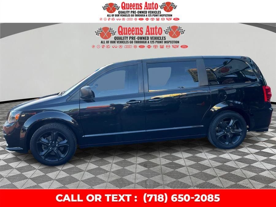 Used 2019 Dodge Grand Caravan SE FWD image 4