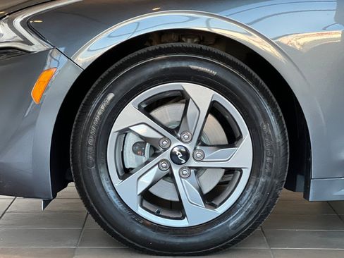 Used 2022 Kia K5 LXS image 25