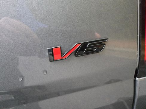 Used 2022 Chevrolet Colorado Z71 image 35