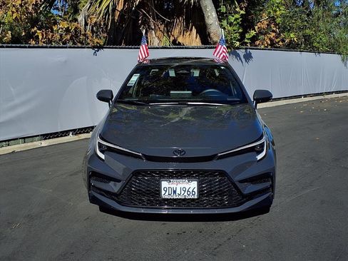 Certified 2023 Toyota Corolla SE image 2