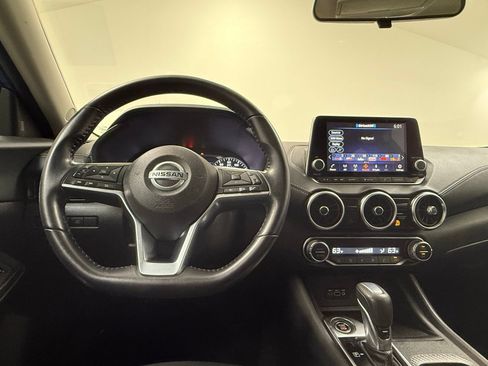 Used 2020 Nissan Sentra SV image 19