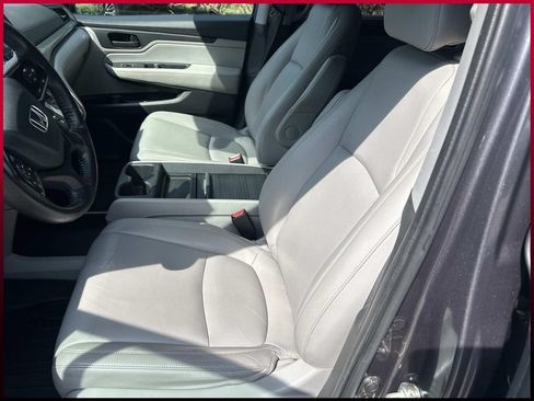Used 2020 Honda Odyssey EX-L image 17