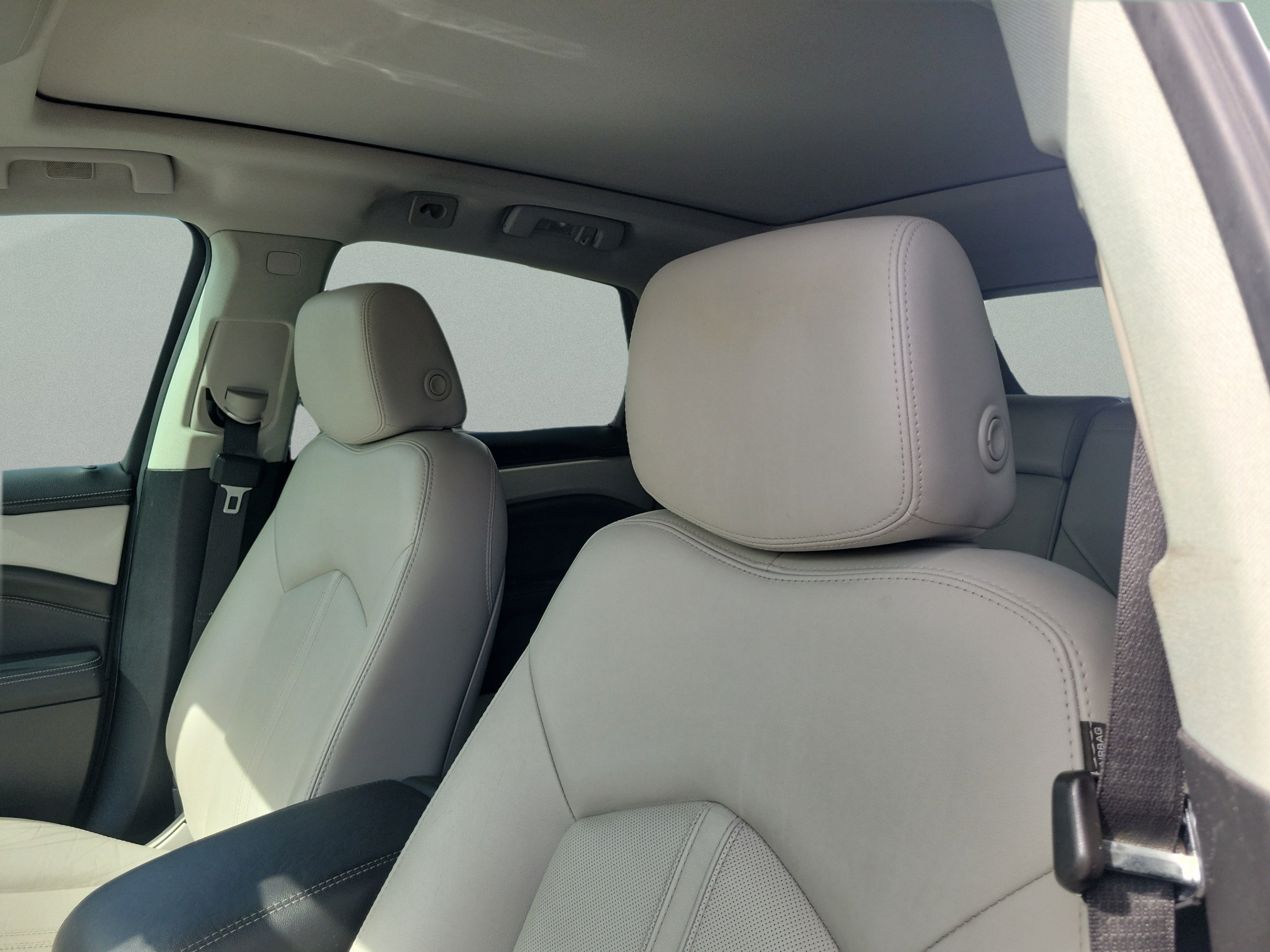 Used 2016 Cadillac SRX Performance w/ Driver Awareness Package FWD image 13
