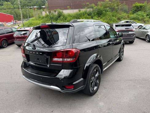 Used 2020 Dodge Journey Crossroad FWD image 6