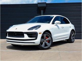 New 2025 Porsche Macan S video 1