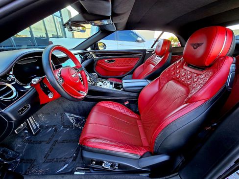 Used 2020 Bentley Continental GT w/ First Edition Specification image 20
