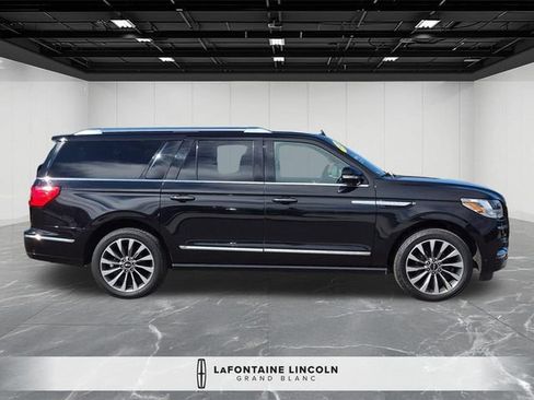 Certified 2020 Lincoln Navigator L Reserve w/ Luxury Package AWD/4WD image 6