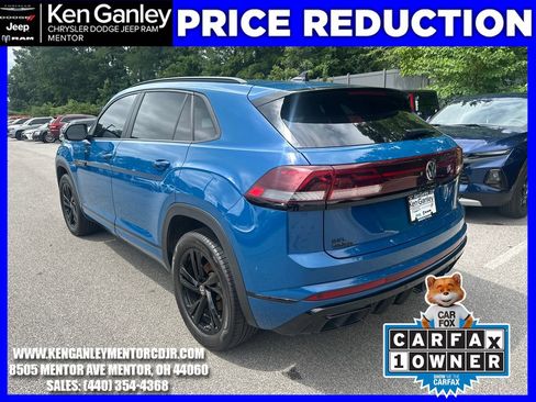 Used 2025 Volkswagen Atlas Cross Sport SEL R-Line AWD/4WD image 6