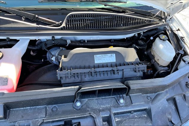 Used 2025 Chevrolet Express 3500 LT w/ LT Preferred Equipment Group RWD image 29